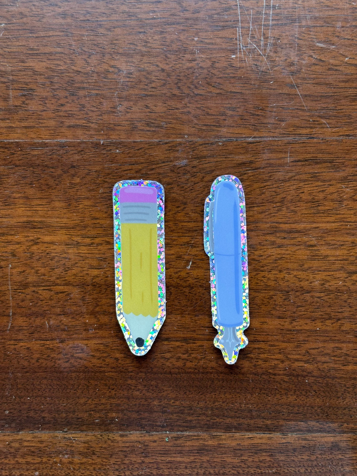 Glitter pencil and pen sticker