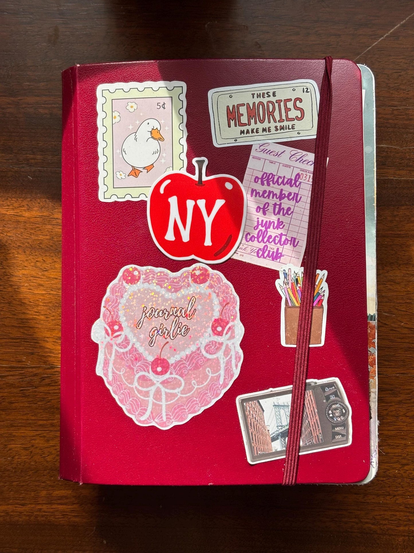 New York Apple sticker